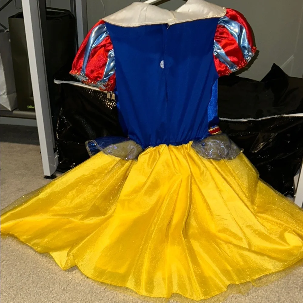 Kids Snow White Costume - Blue, Red, Yellow - Picture 4 of 4